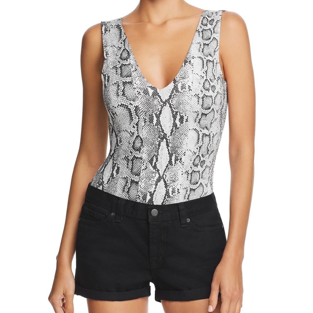 FORE Snake Print Bodysuit Gray Black Snakeskin Stretch V-Neck Size M